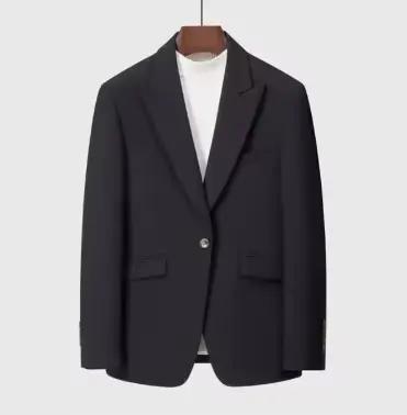 Personnalisation de costumes à manches longues