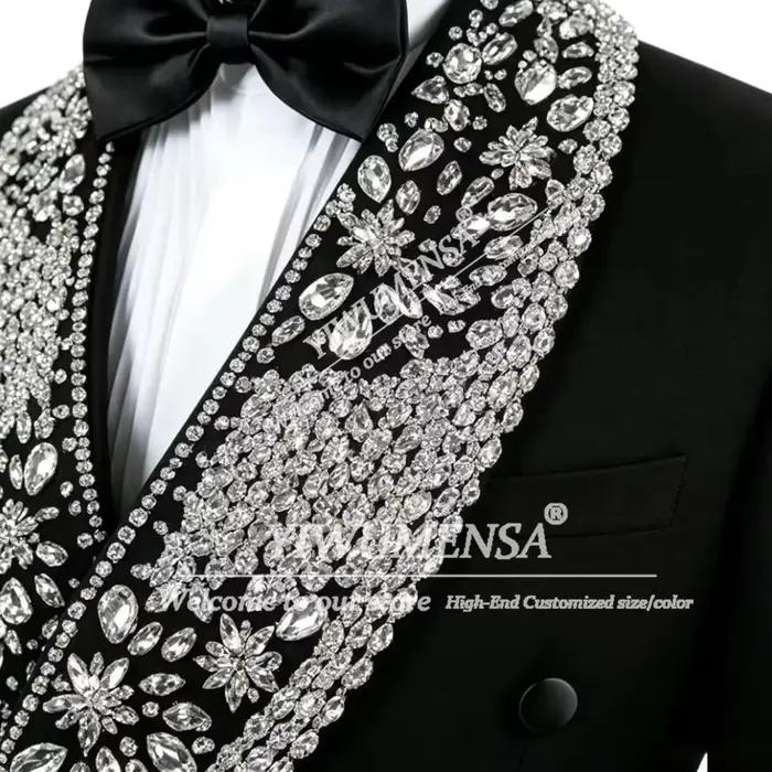 Costumes modernes pour hommes