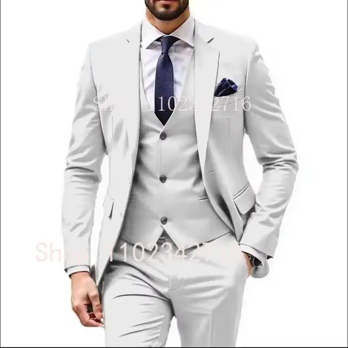 Costumes 3 pièces bleu clair pour hommes