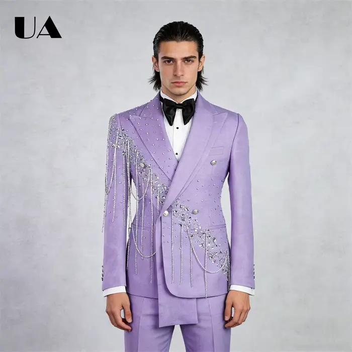 Costume de Mariage Lilas pour Homme, Ensemble de Costume avec Pompons en Strass pour Cérémonies Formelles et Soirées Élégantes ```