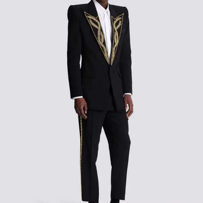 Costumes modernes pour hommes