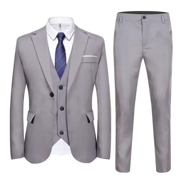 Costume de marié de mariage décontracté