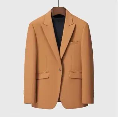 Personnalisation de costumes à manches longues
