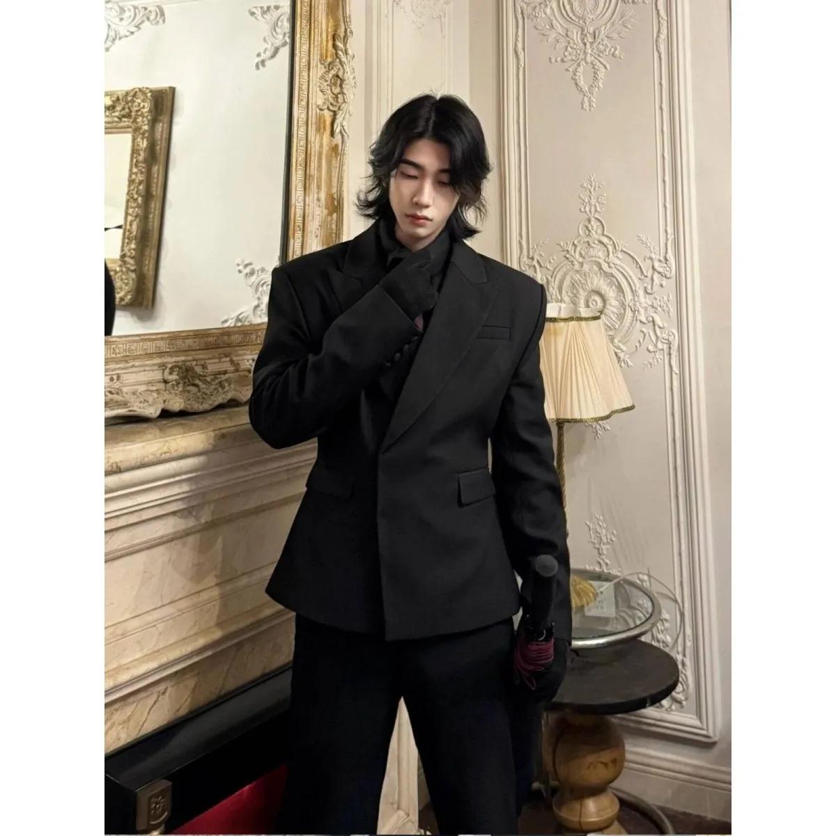 Nouvelle veste de costume ajustée pour homme 2026, rouge, cintrée, croisée, avec épaulettes, style b