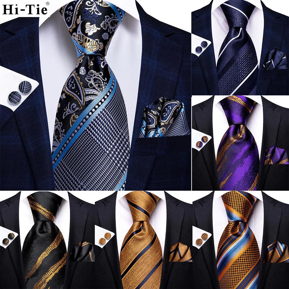 Cravate de mariage rayée bleu marine pour homme