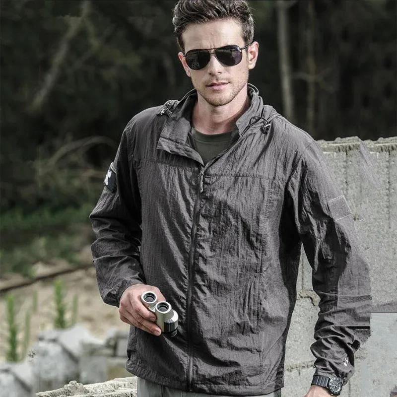 Veste d'Été Légère à Capuche pour Homme