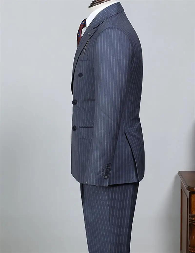 Costume d'affaires rayé bleu marine pour homme
