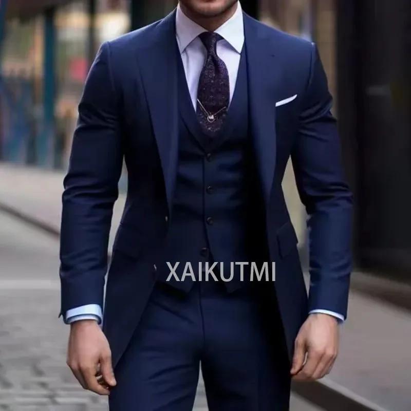 Costume 3 Pièces Bleu Marine pour Homme