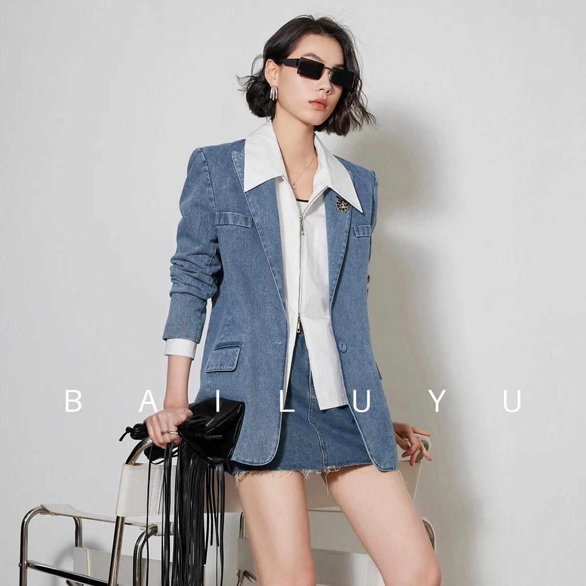 Modiis Yao-Blazer en denim imbibé de style rétro