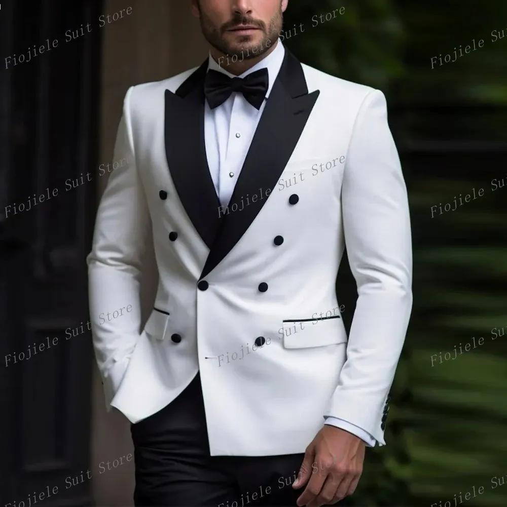 Smokings blancs et noirs pour hommes d'affaires