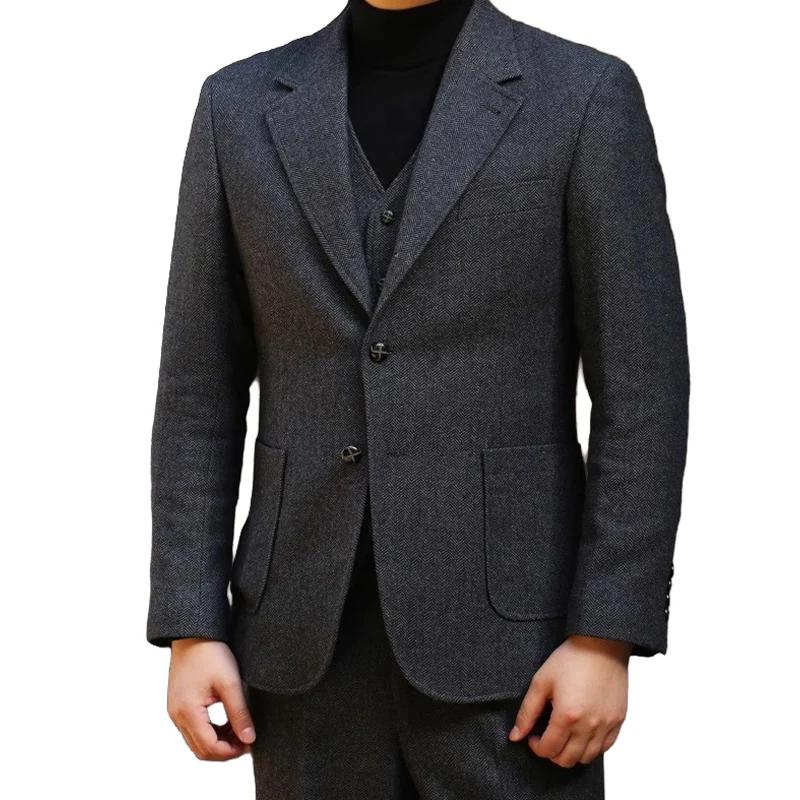Costume en laine gris foncé épais et lourd pour homme