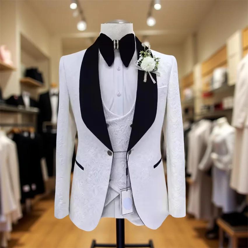 Costumes de mariage floraux pour hommes