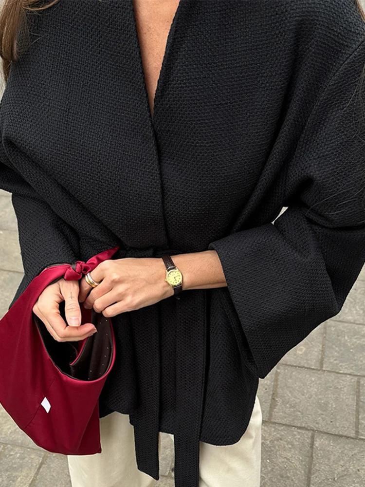 Vestes à lacets pour femmes