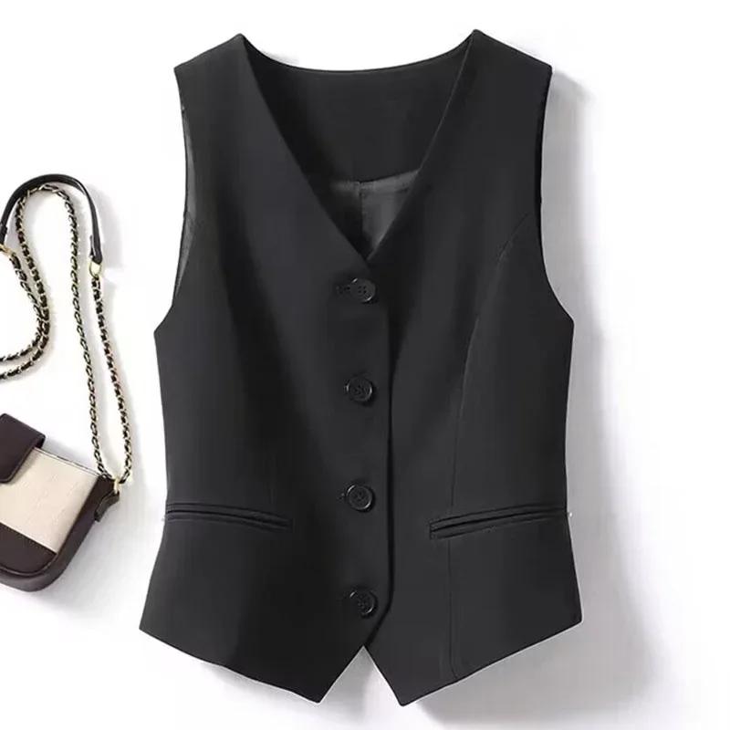 gilet de costume, nouveau gilet court ajusté et empilé.
