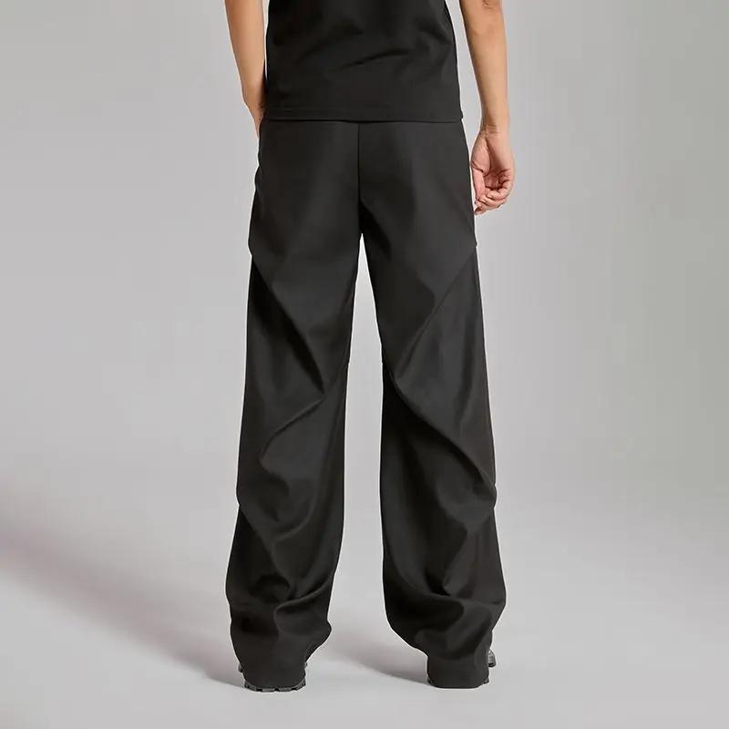 Pantalon de costume froissé légèrement évasé pour hommes en automne