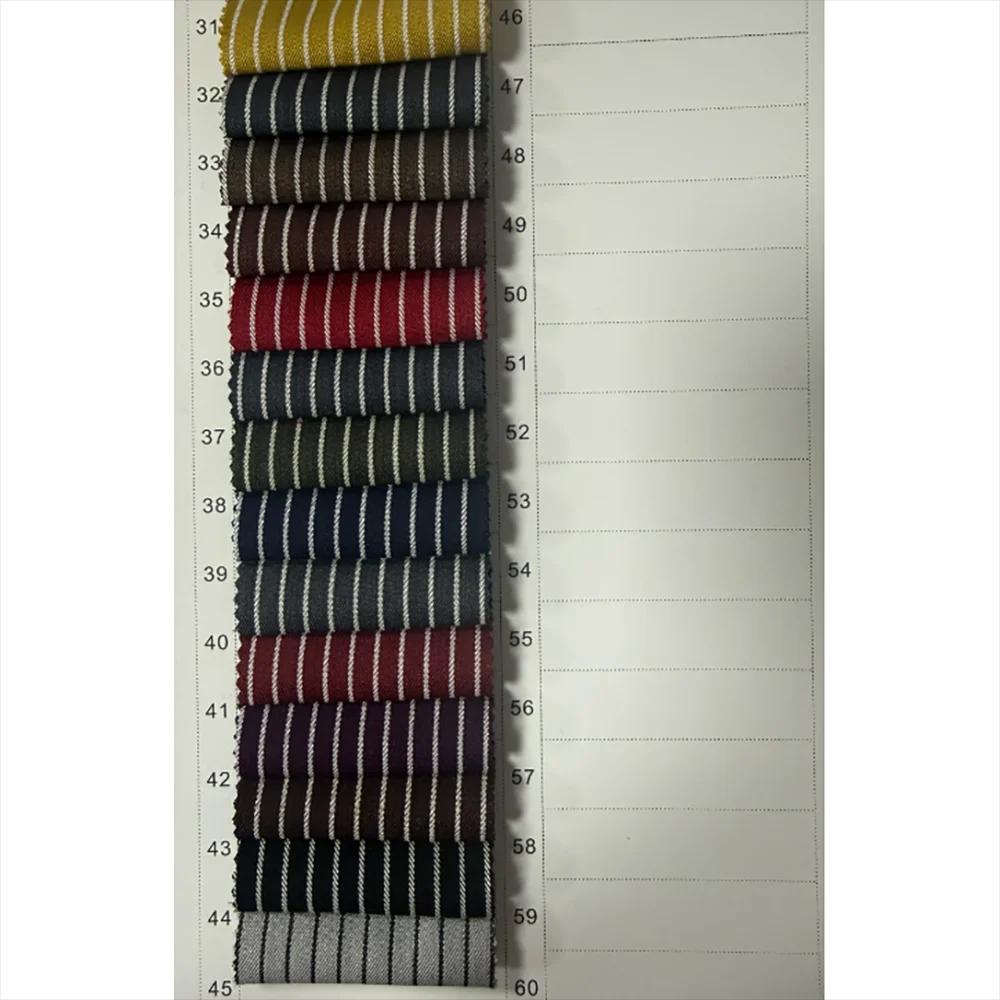 Costume élégant pour hommes