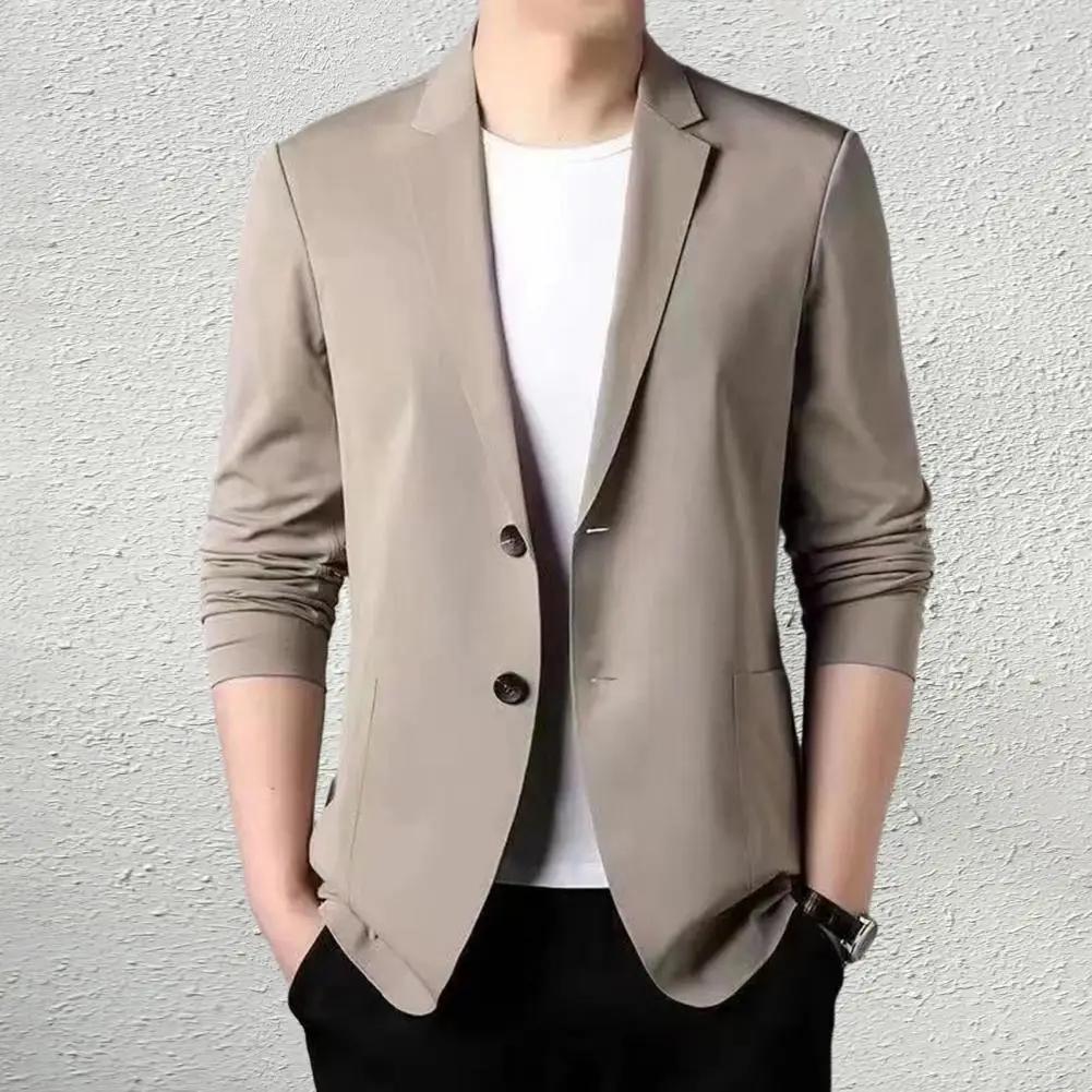 Manteau de costume à revers de couleur unie