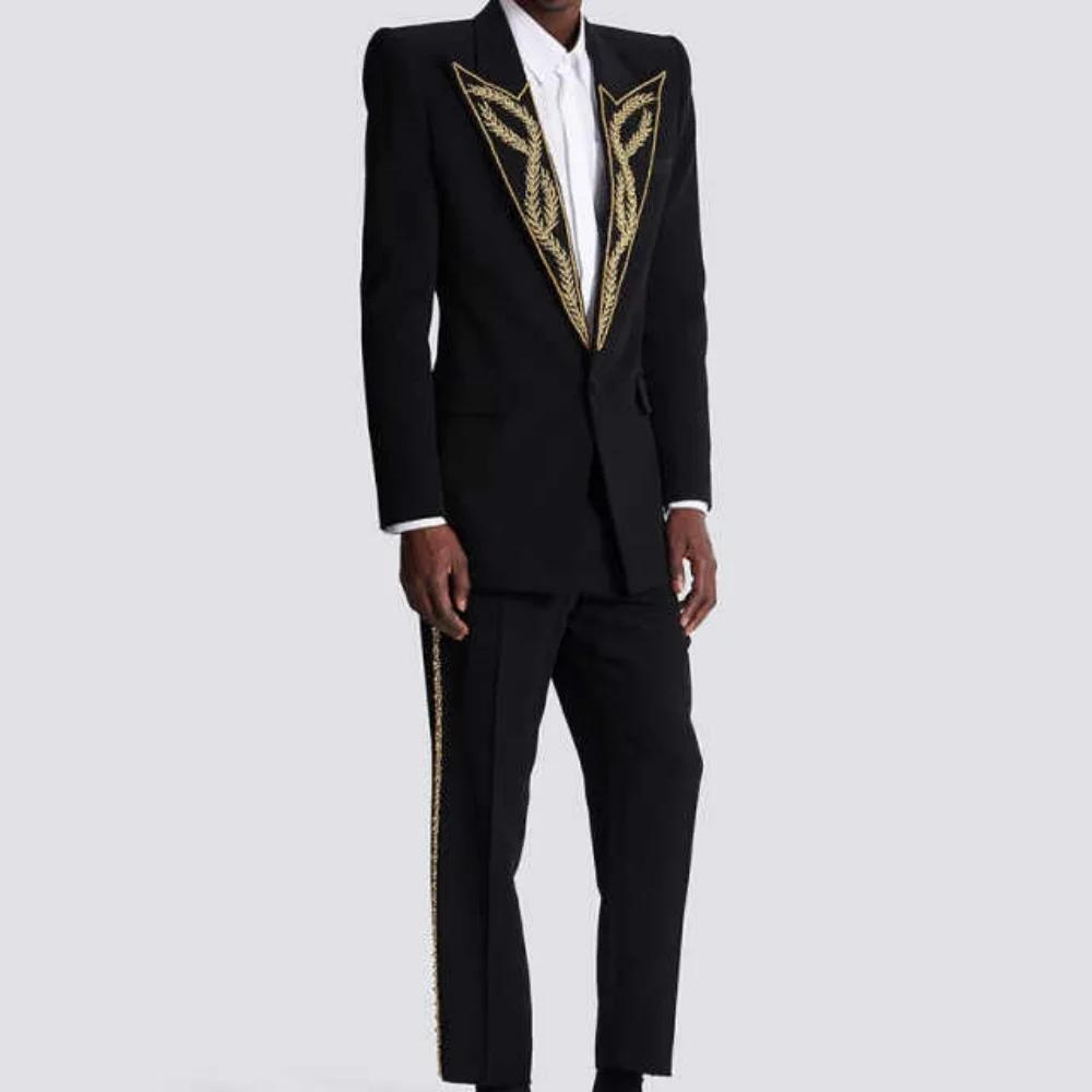 Costumes modernes pour hommes