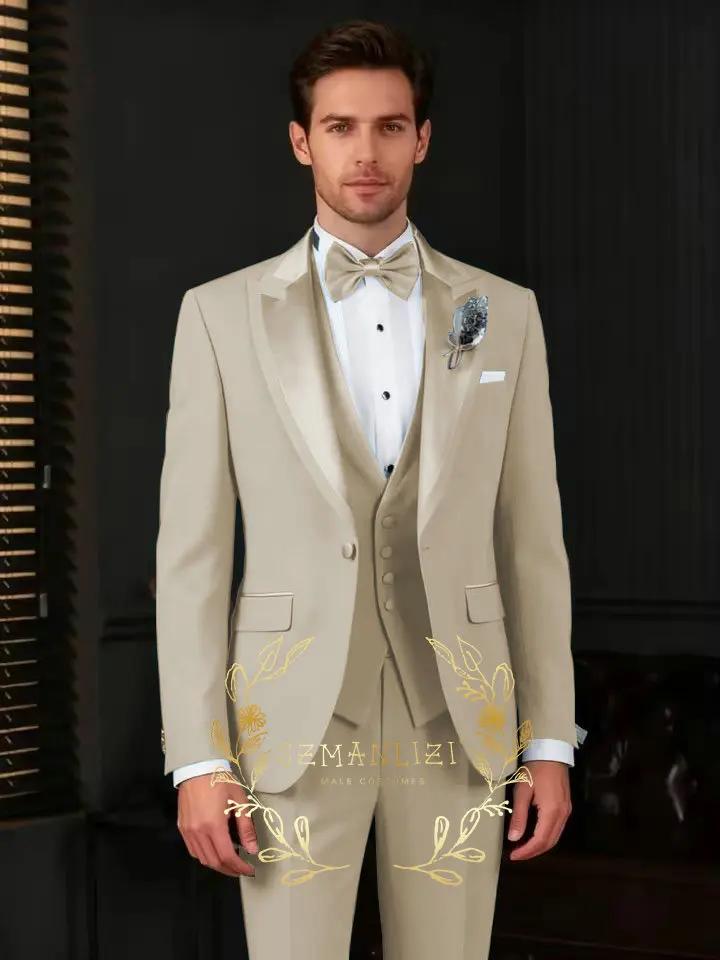 Costumes pour hommes gris clair