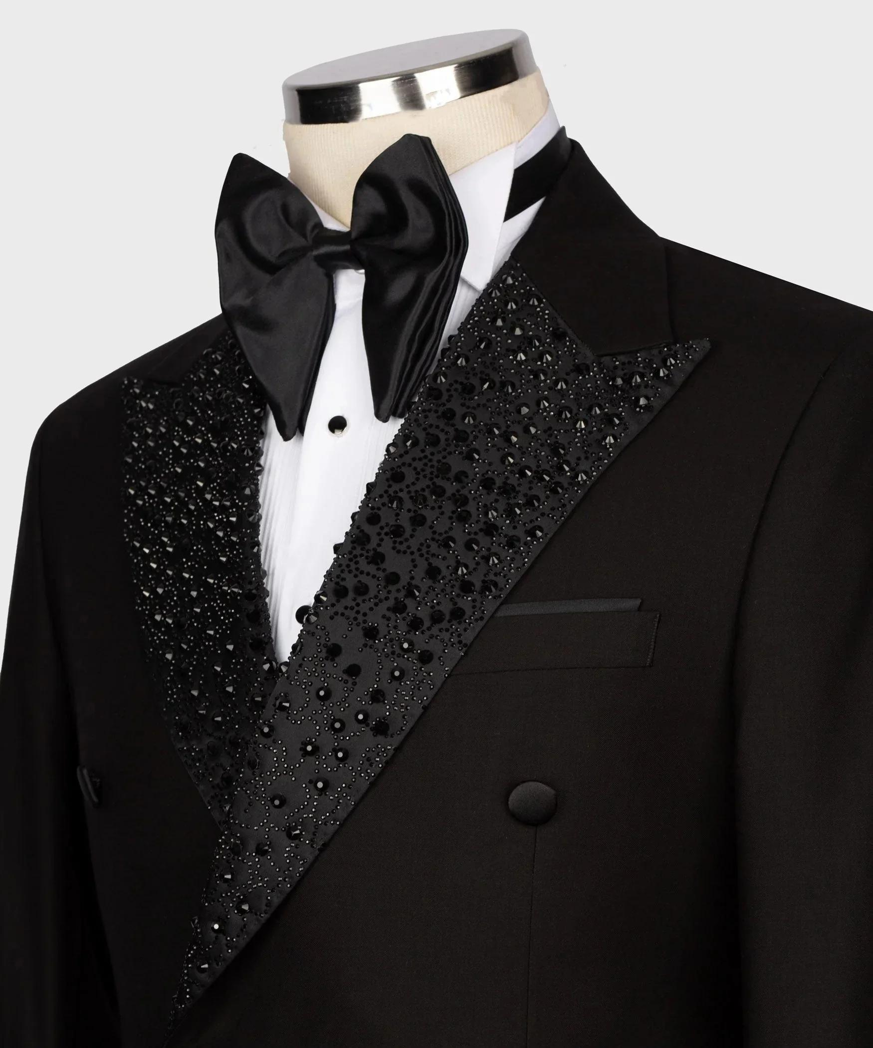 Costumes modernes pour hommes