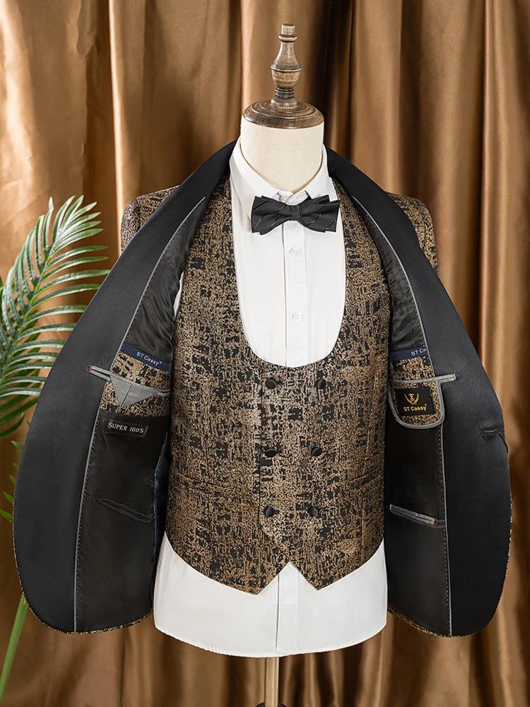 Costume de luxe pour hommes