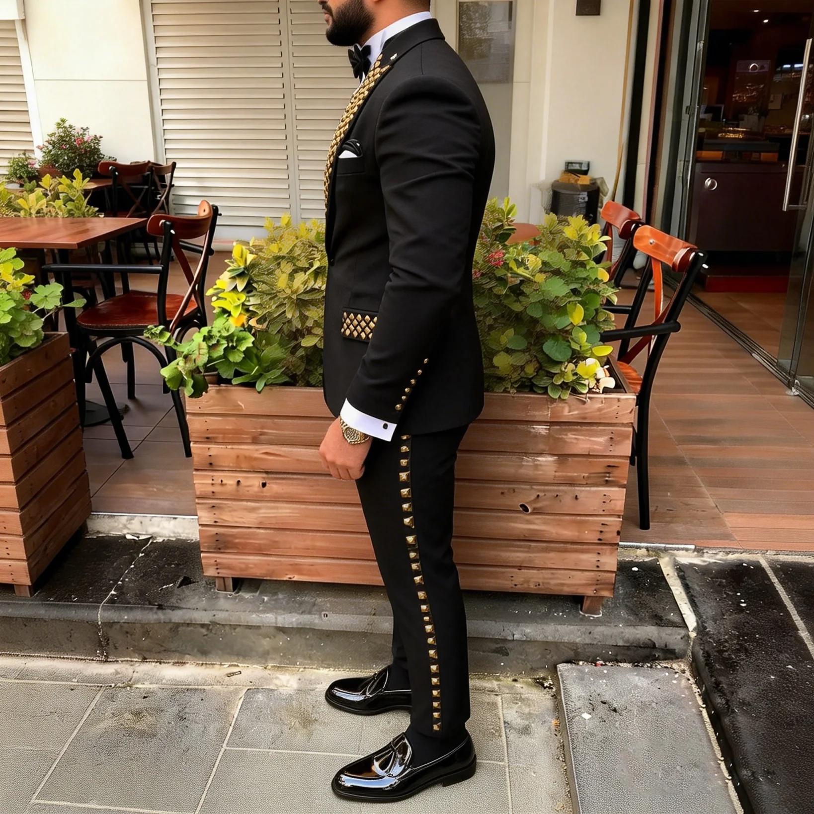 Costume de mariage moderne pour homme