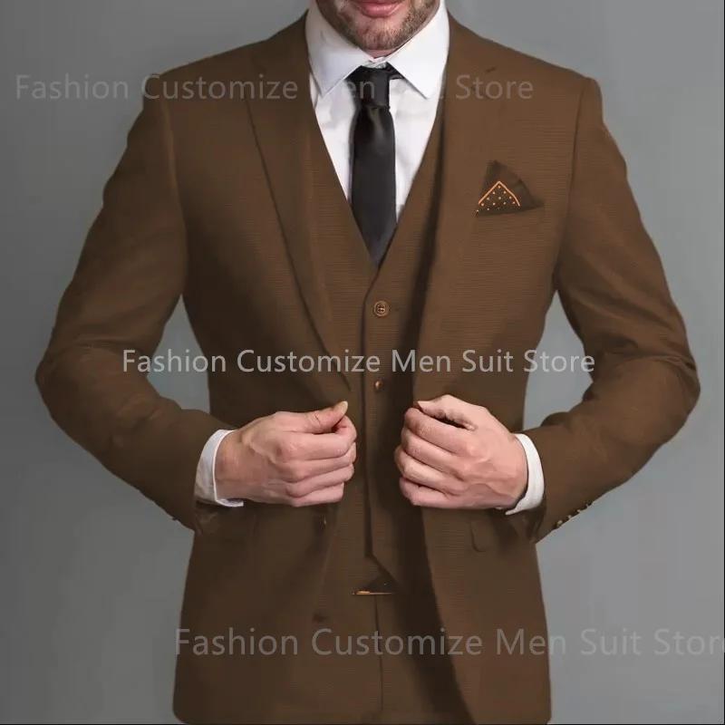 Costumes pour hommes bleu marine