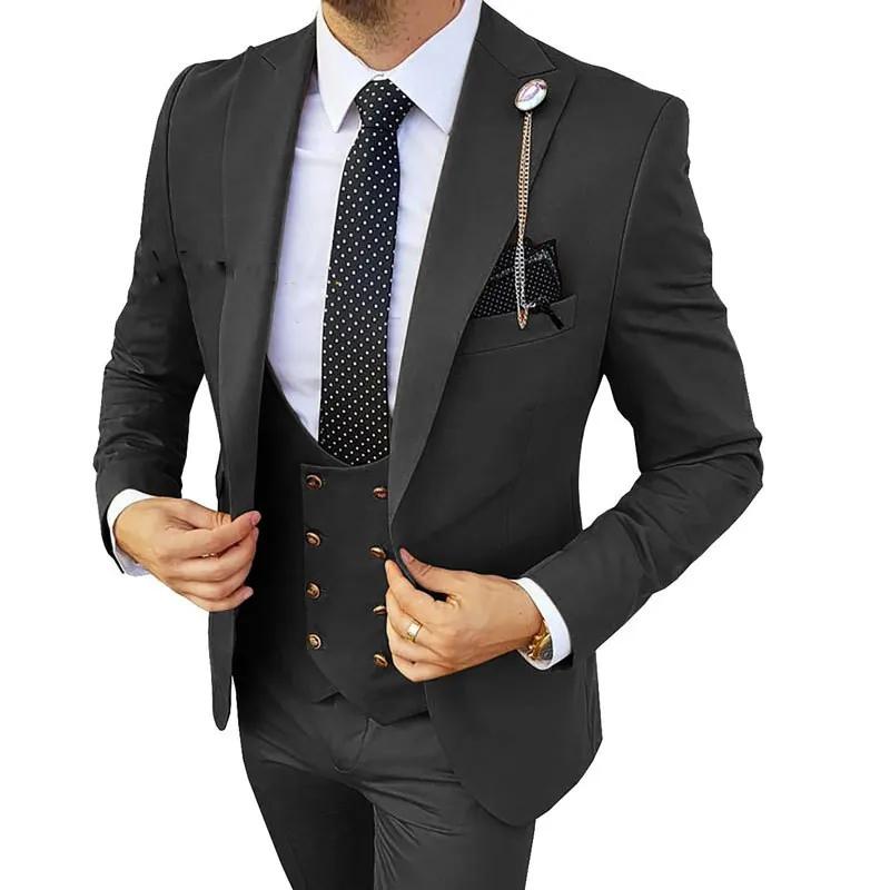 Vêtements pour hommes de créateurs italiens