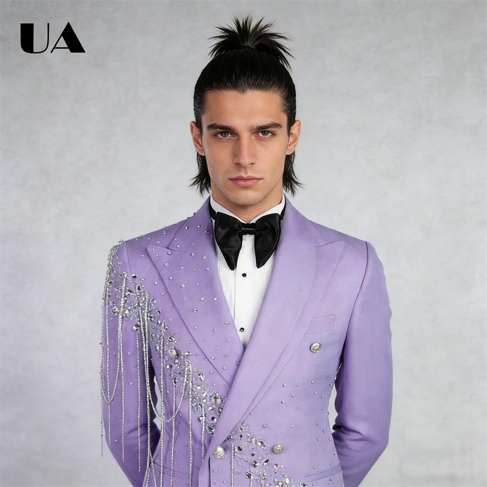 Costume de mariage lilas pour marié