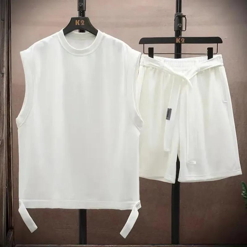 Costume sans manches gaufré pour hommes