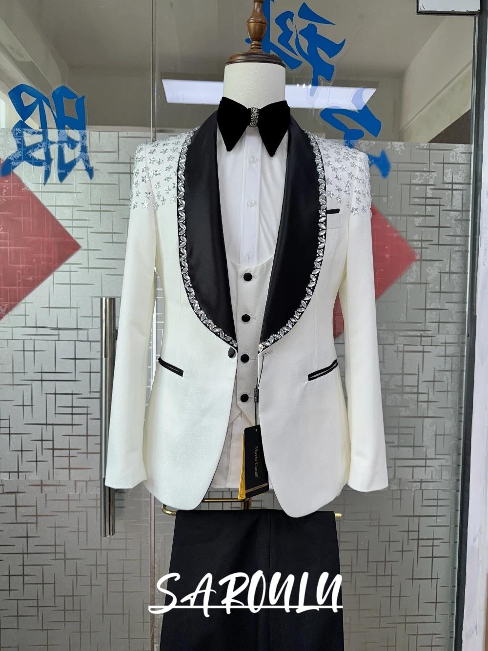 Costume de Mariage de Luxe pour Homme avec Revers Châle Orné de Strass, Smoking 3 Pièces Décoré d'Ét