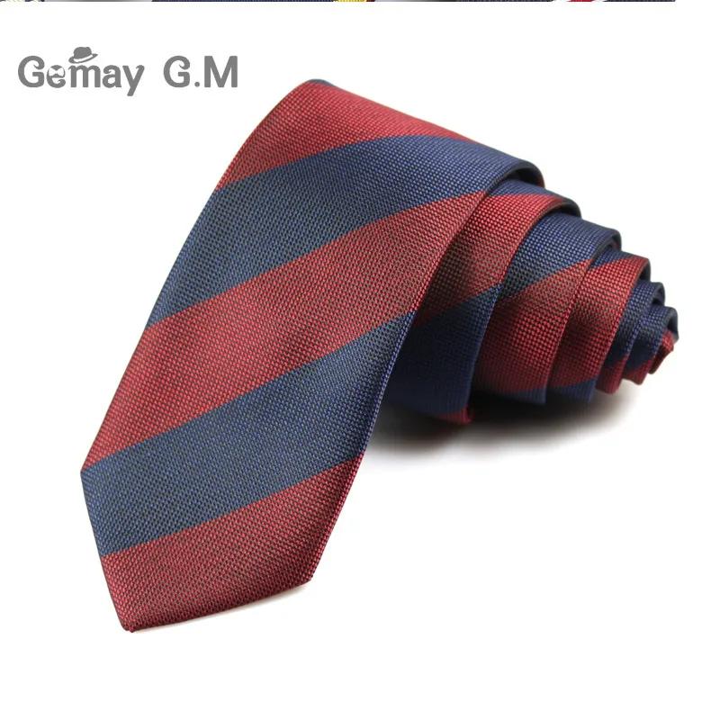 Hommes de Costume de Cravate Classique
