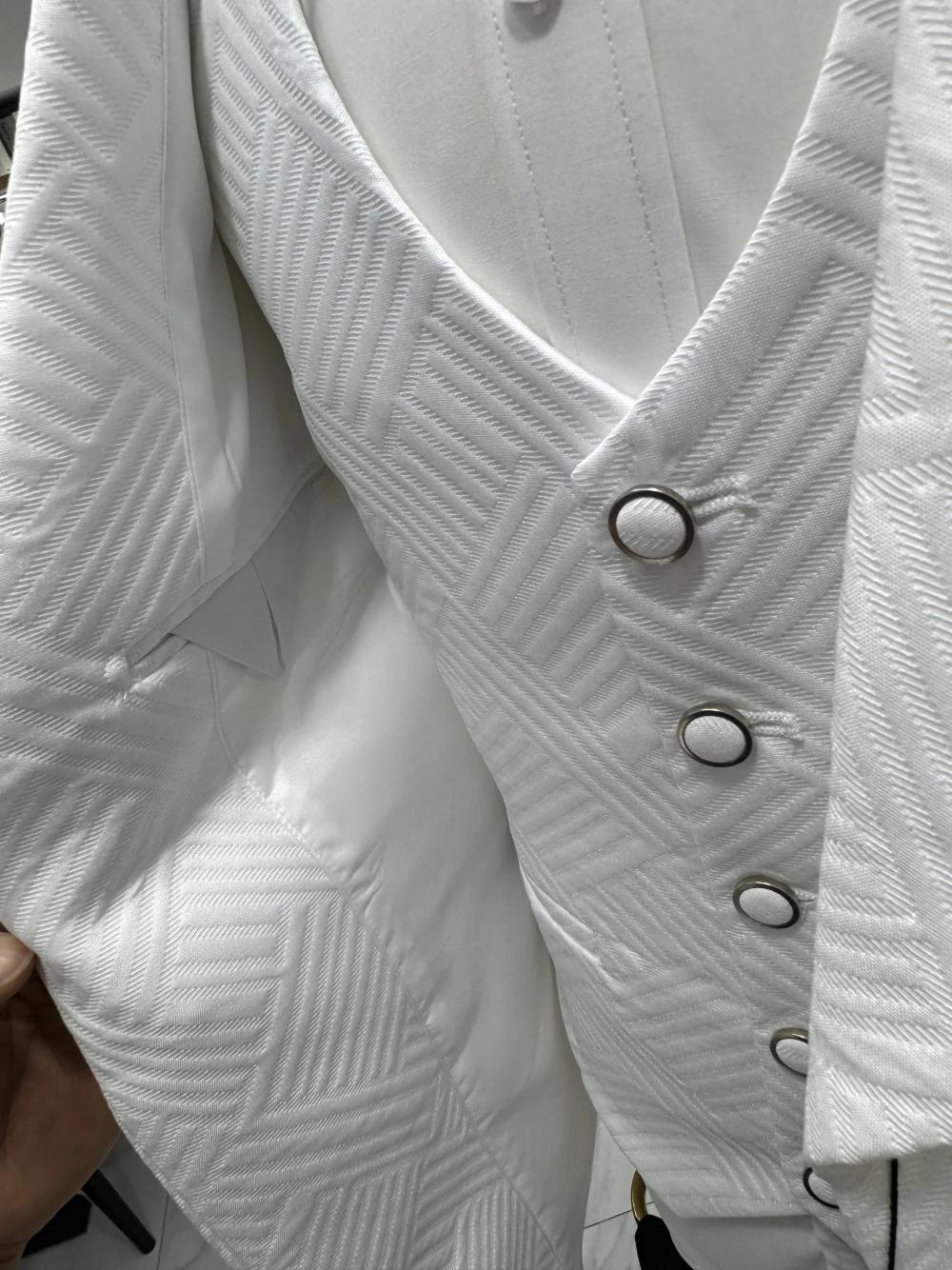 Ensemble de smoking chic et moderne 3 pièces pour homme
