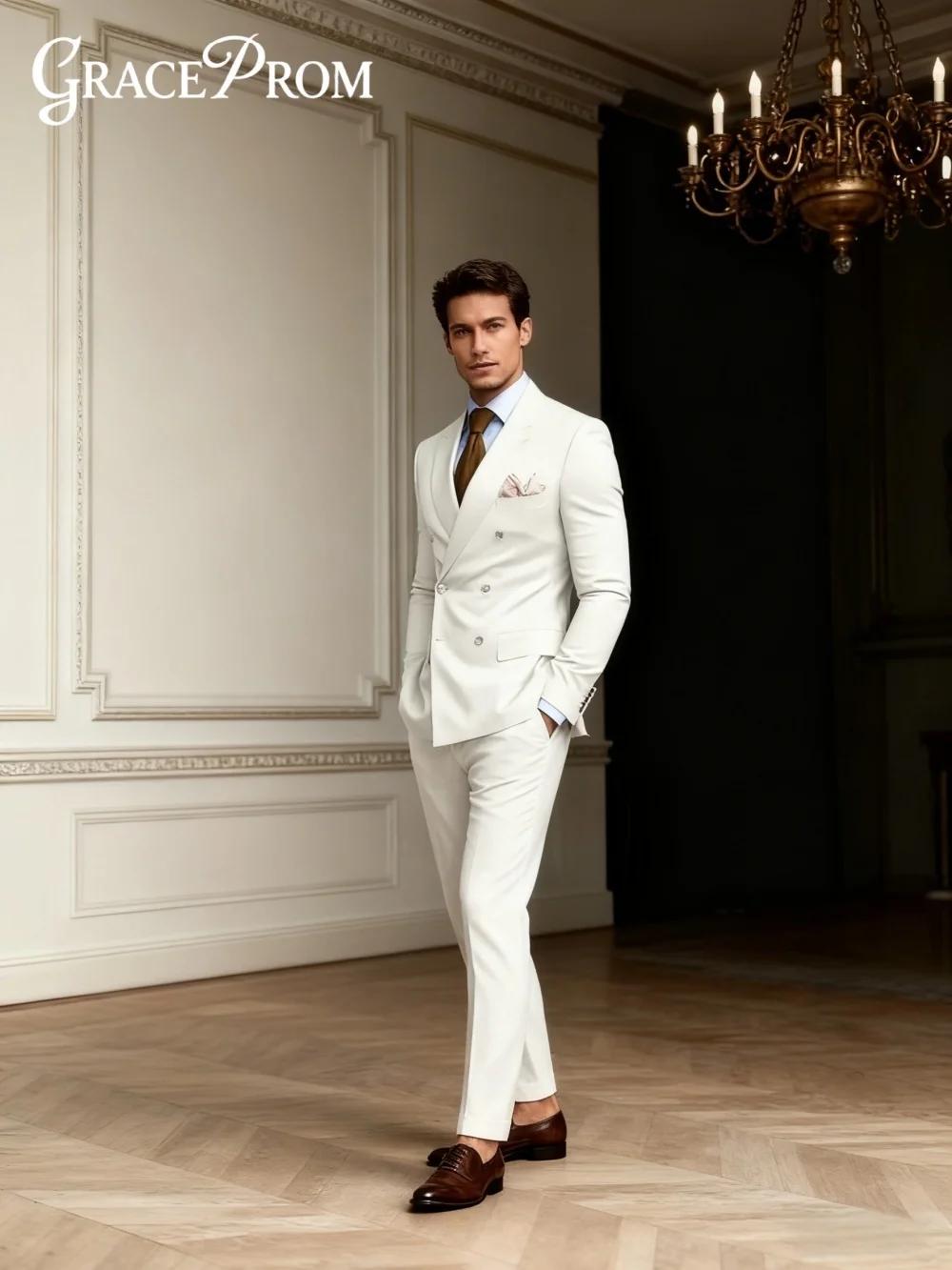 Ensemble de costume homme élégant à simple boutonnage pour mariage
