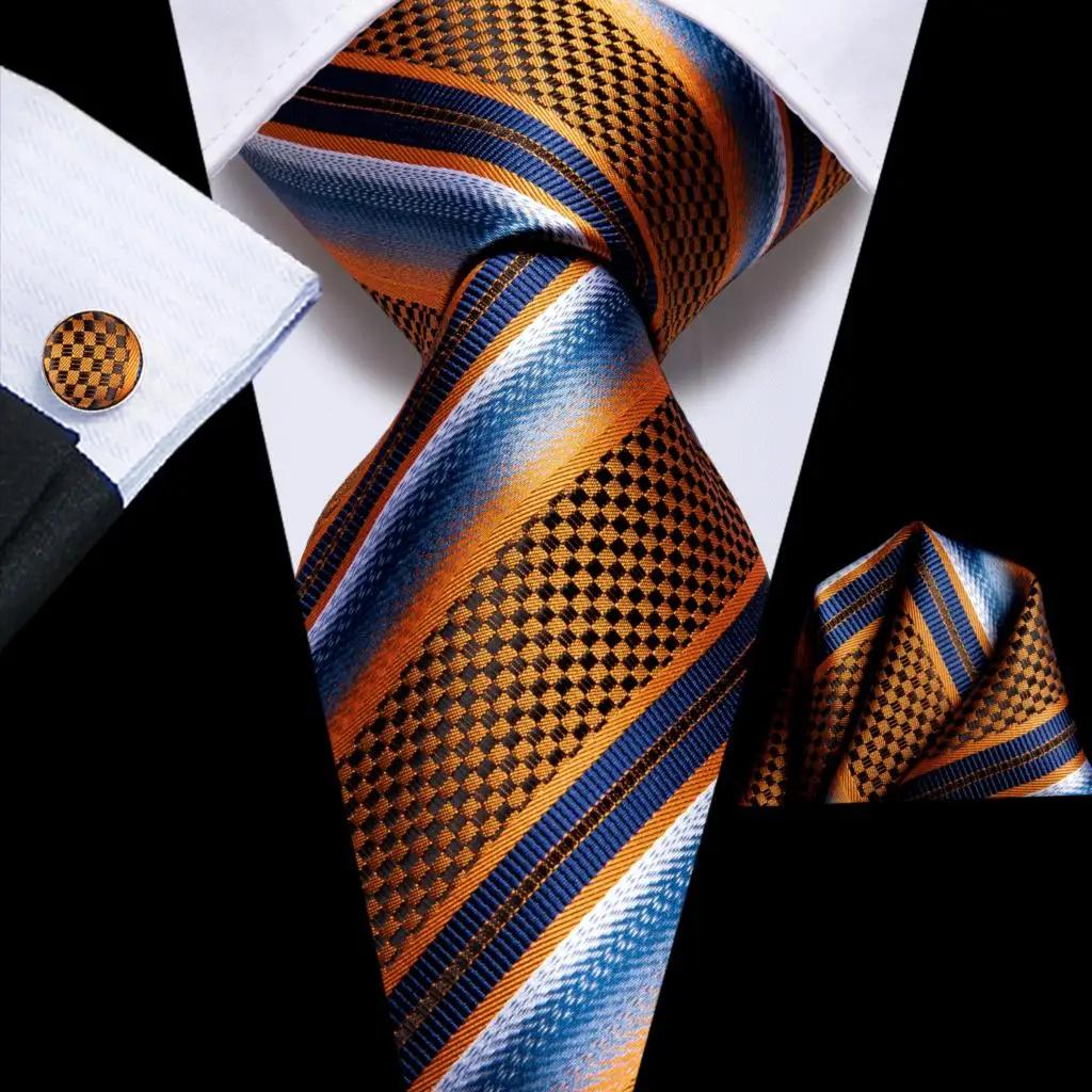 Cravate de mariage rayée bleu marine pour homme