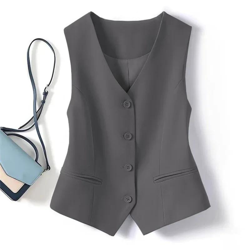 gilet de costume, nouveau gilet court ajusté et empilé.